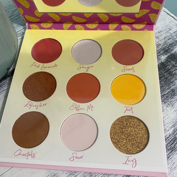 Beauty Bakerie Sour ya Doin’? Eyeshadow Palette - Picture 2 of 8